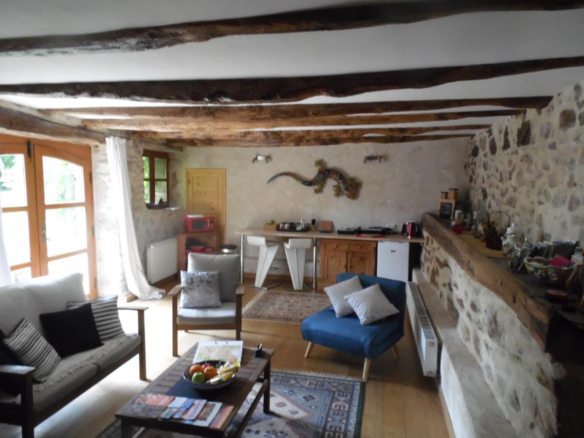 Combecave Bed & Breakfast Vabre-Tizac Екстериор снимка